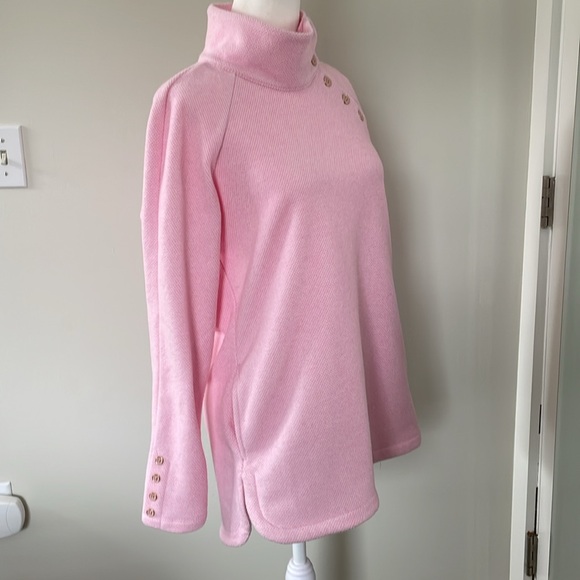Candy pink button neck top - sweatshirt- small - Picture 5 of 7